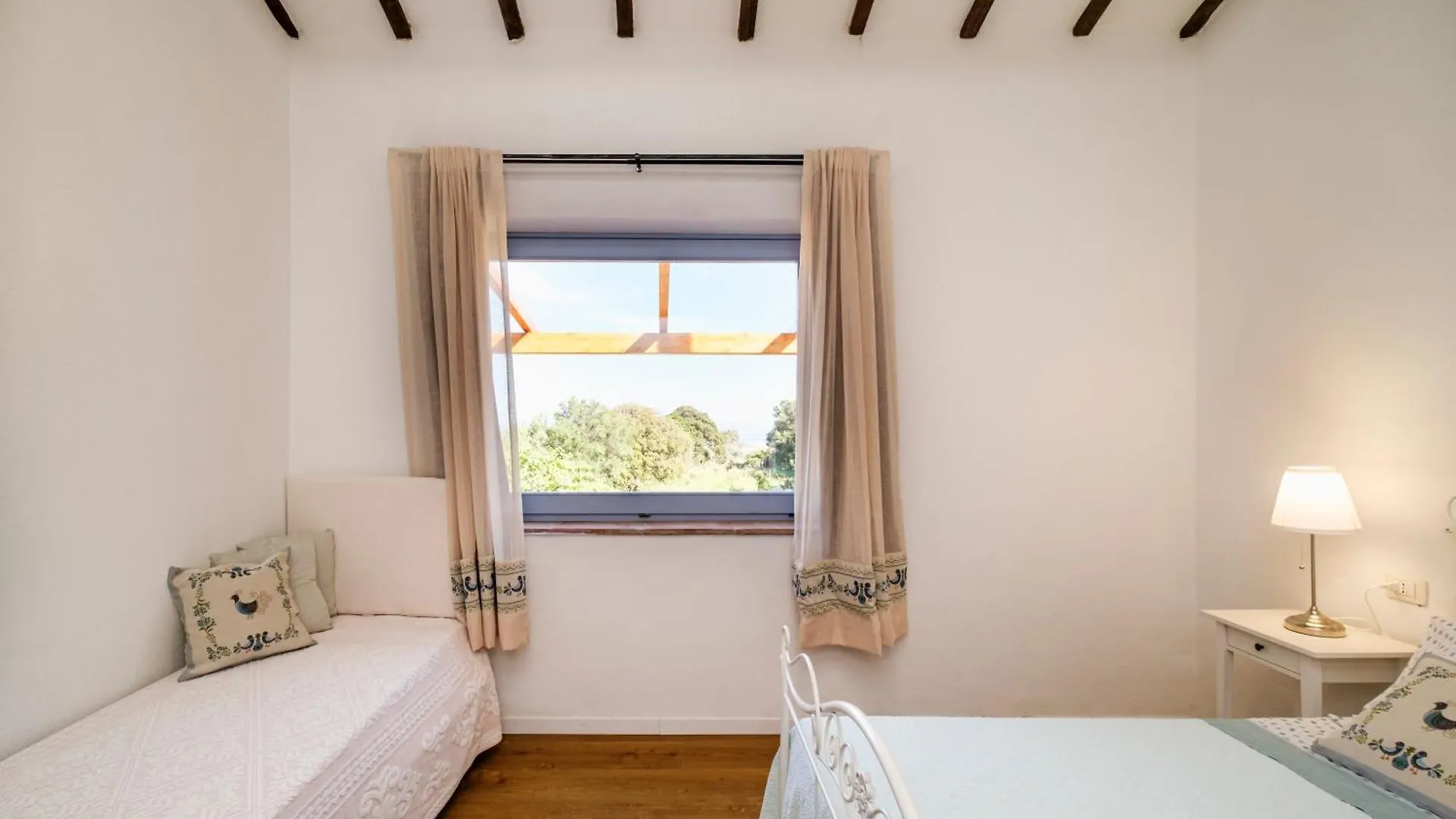Villa Stazzu Straetu Antico Stazzo Gallurese Con Vista Sul Golfo Di Olbia Italien
